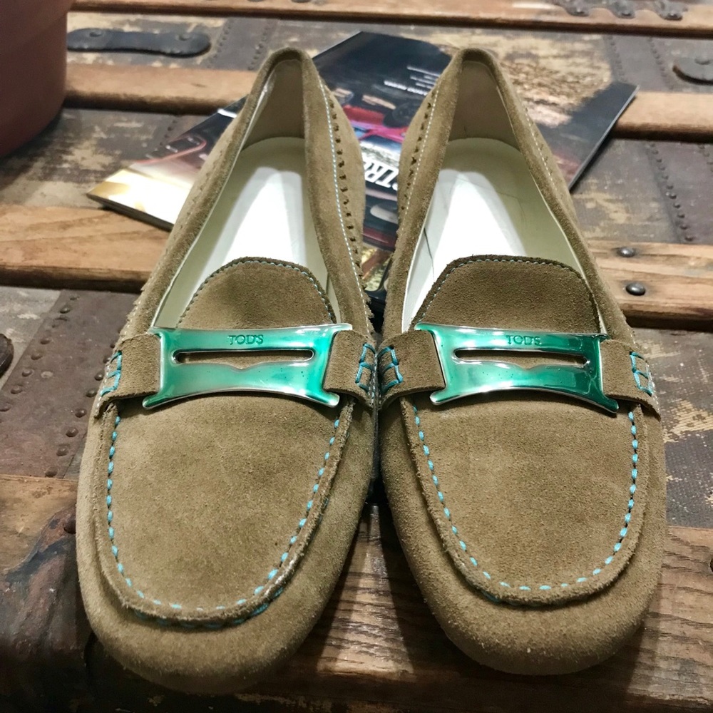Ladies tods loafers